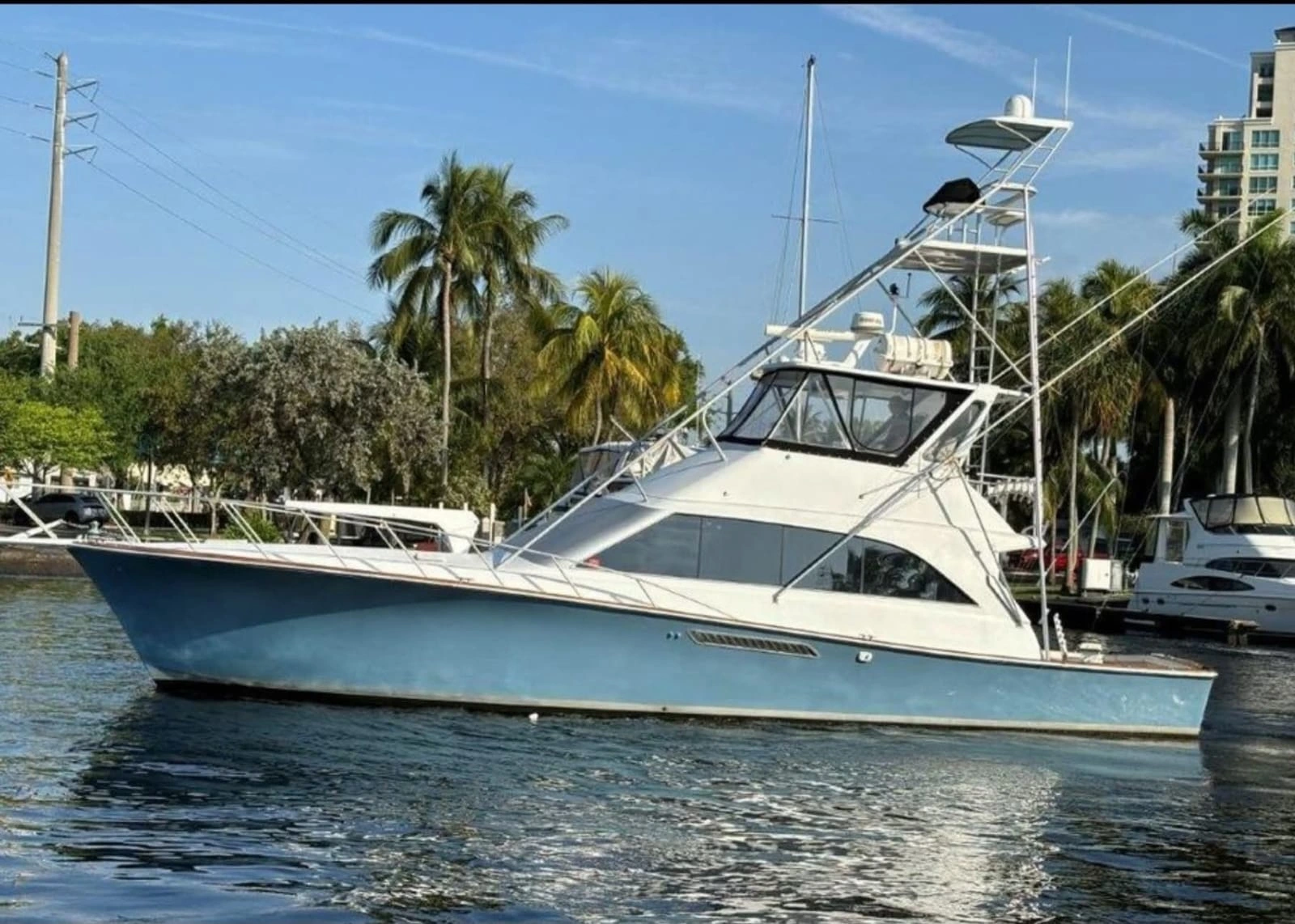 Fishing Boat Charters in Roatán